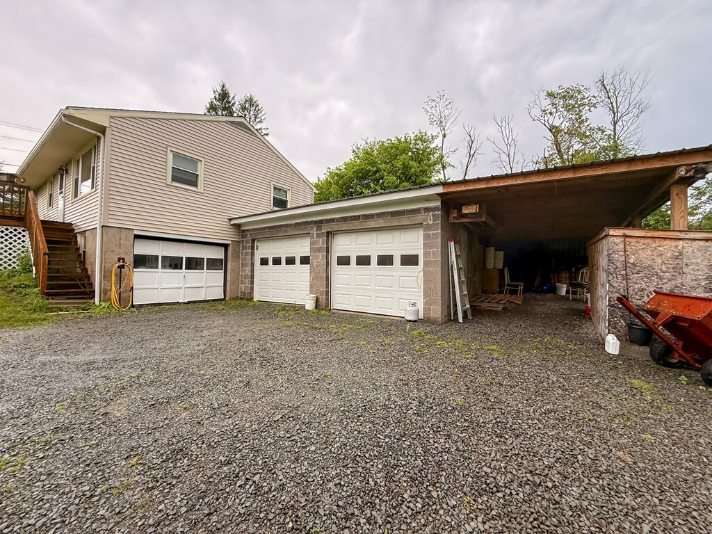 Property Photo: 294 SR 4002 PA 18623