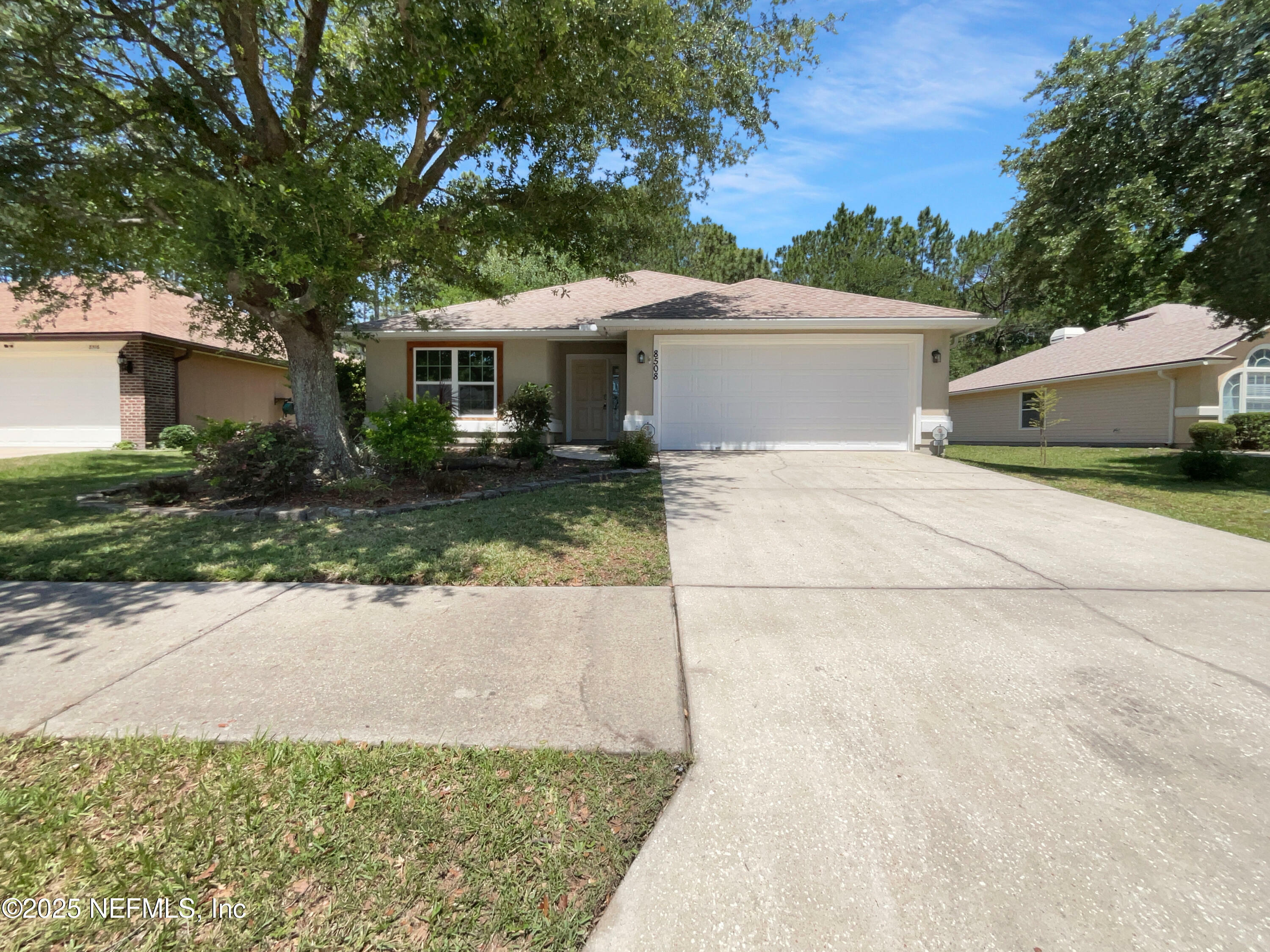 8508 Staplehurst Drive W  Jacksonville FL 32244 photo