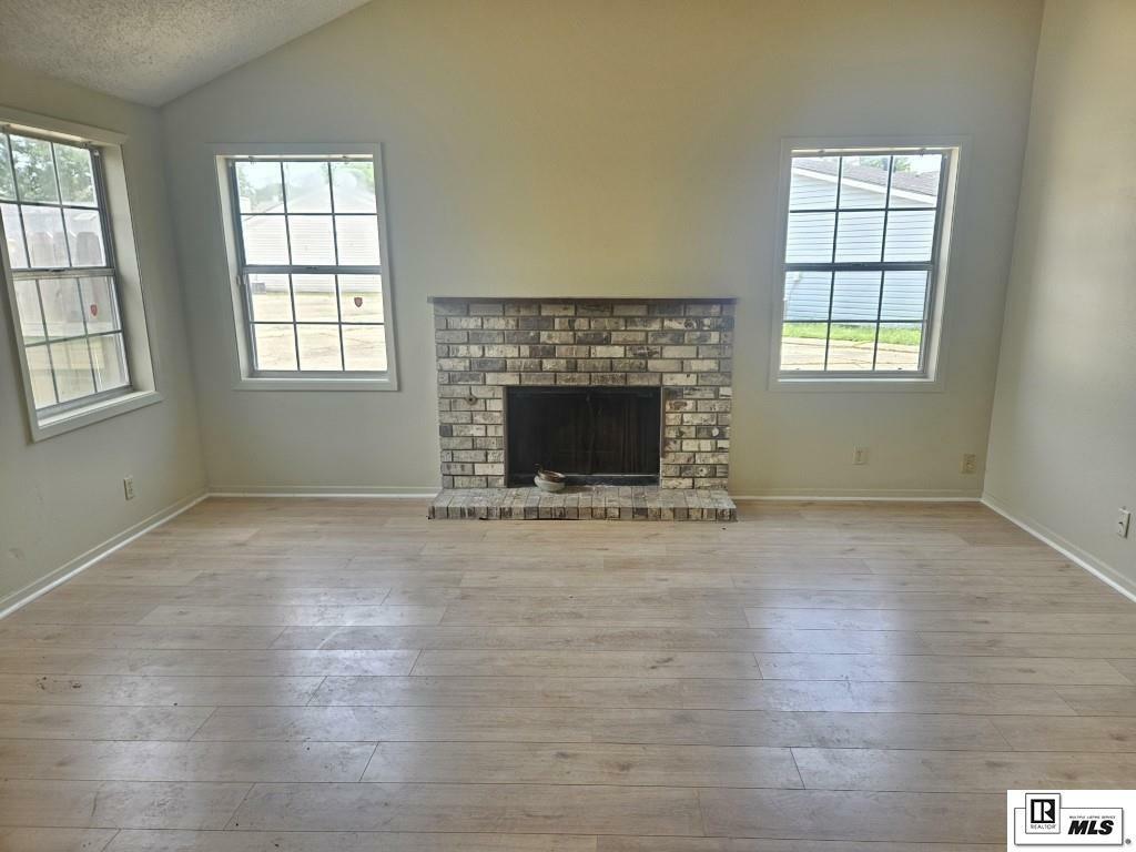 Property Photo: 106 Elmhurst Circle LA 71203