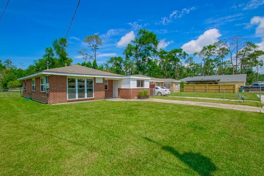 Property Photo: 3233 Duncan Street LA 70458
