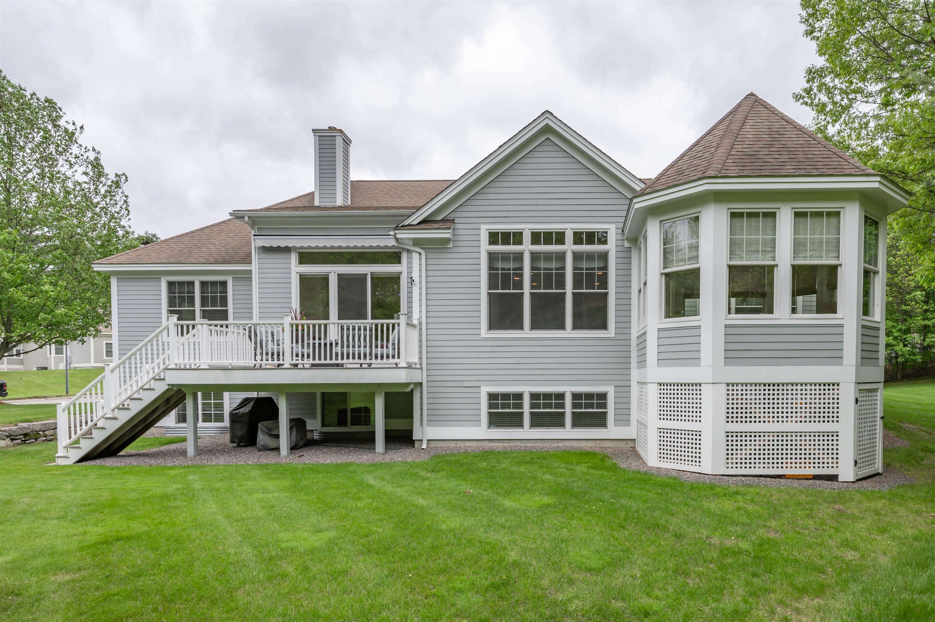 Property Photo: 7 Ebenezer'S Way NH 03049