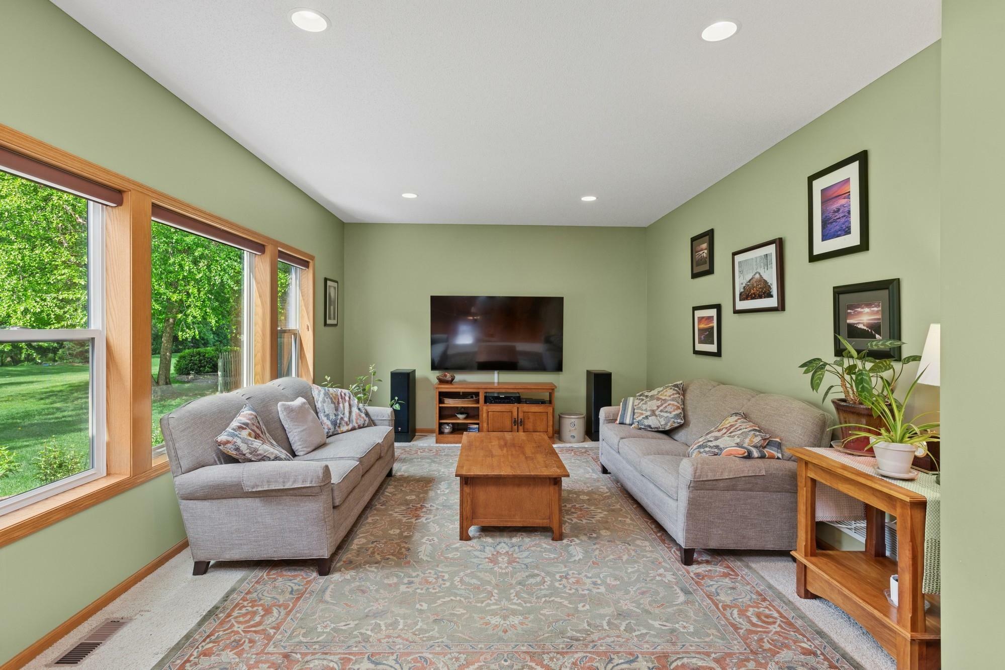 Property Photo: 813 Quie Lane MN 55057