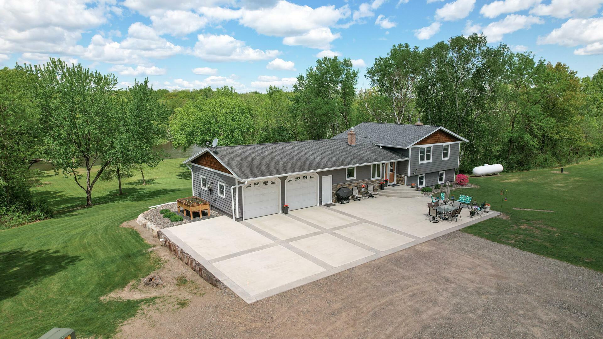 Property Photo:  11946 180th Street  MN 56353 