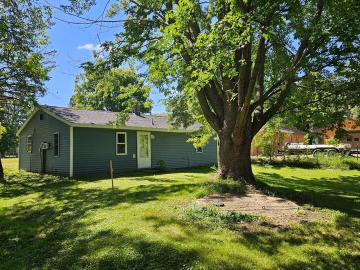 Property Photo: 310 Lincoln Street E MN 56318