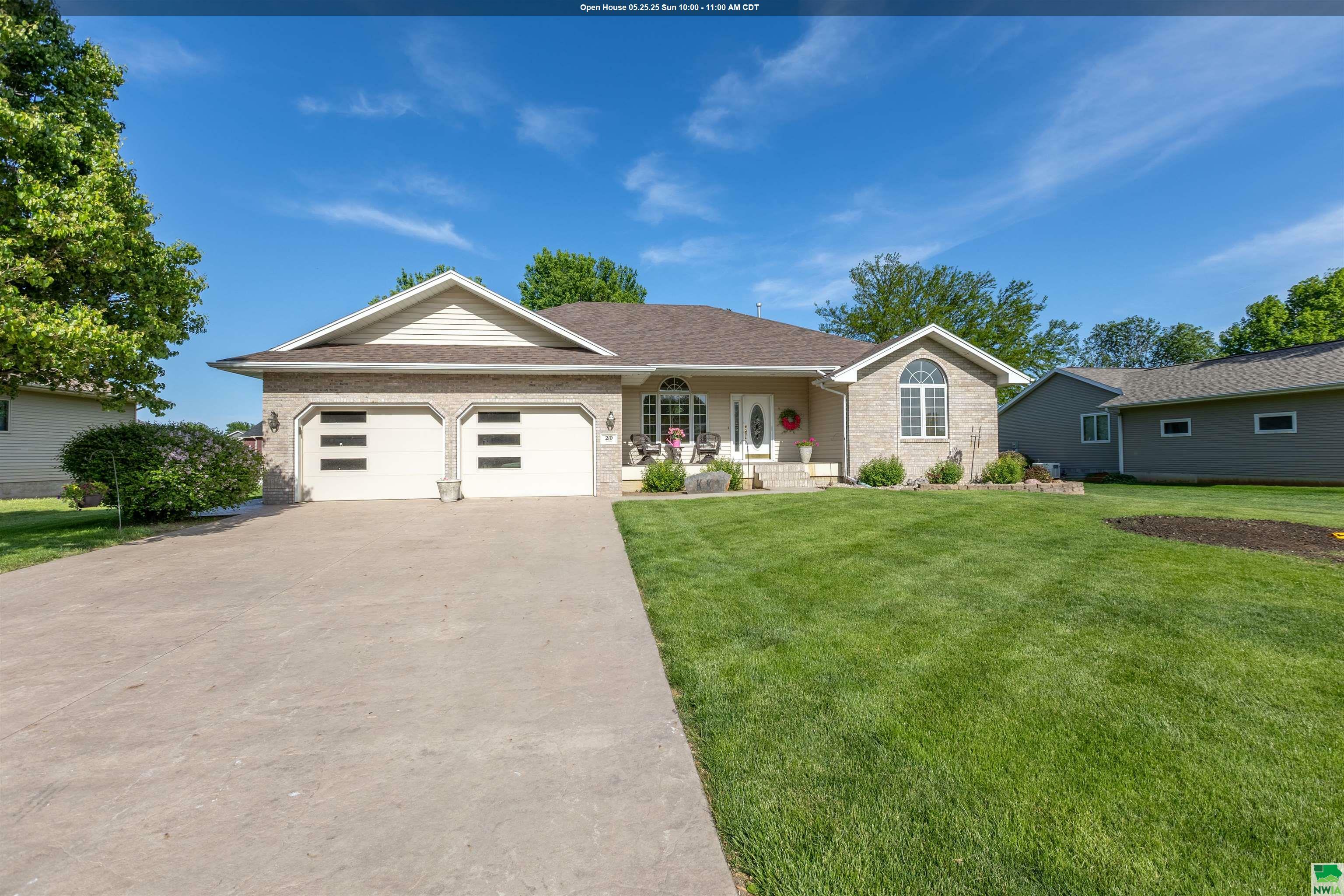 210 Buckley  Sloan IA 51055 photo