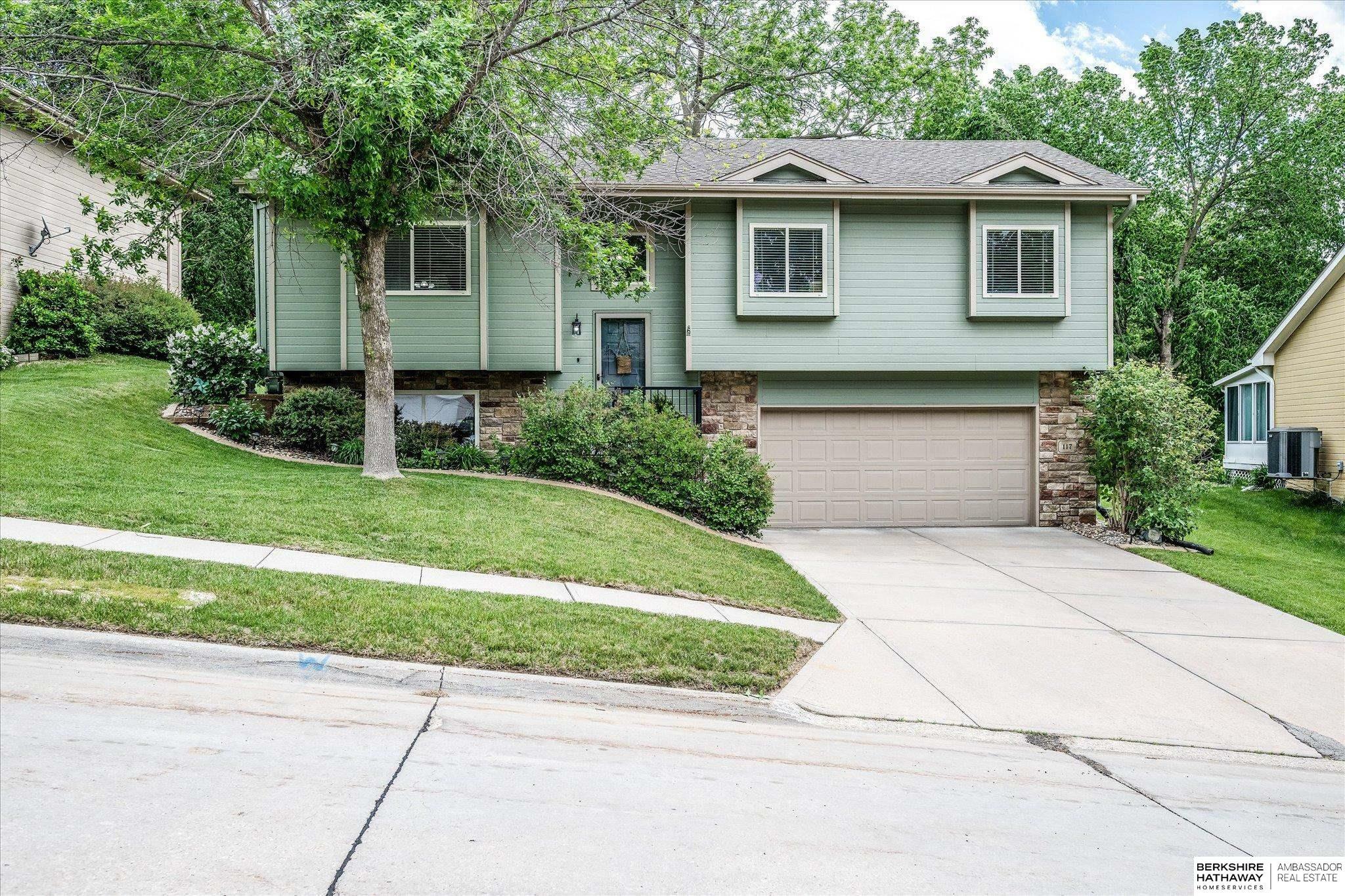 Property Photo: 117 Autumn Circle IA 51503