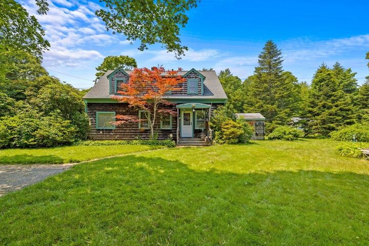 Property Photo:  58 Loomis Lane  MA 02632 