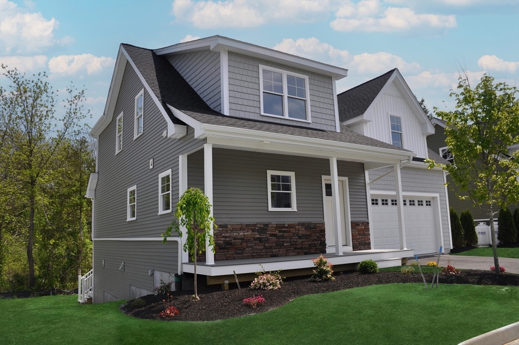 Property Photo: 27 Willow Pond Circle 27 MA 02053