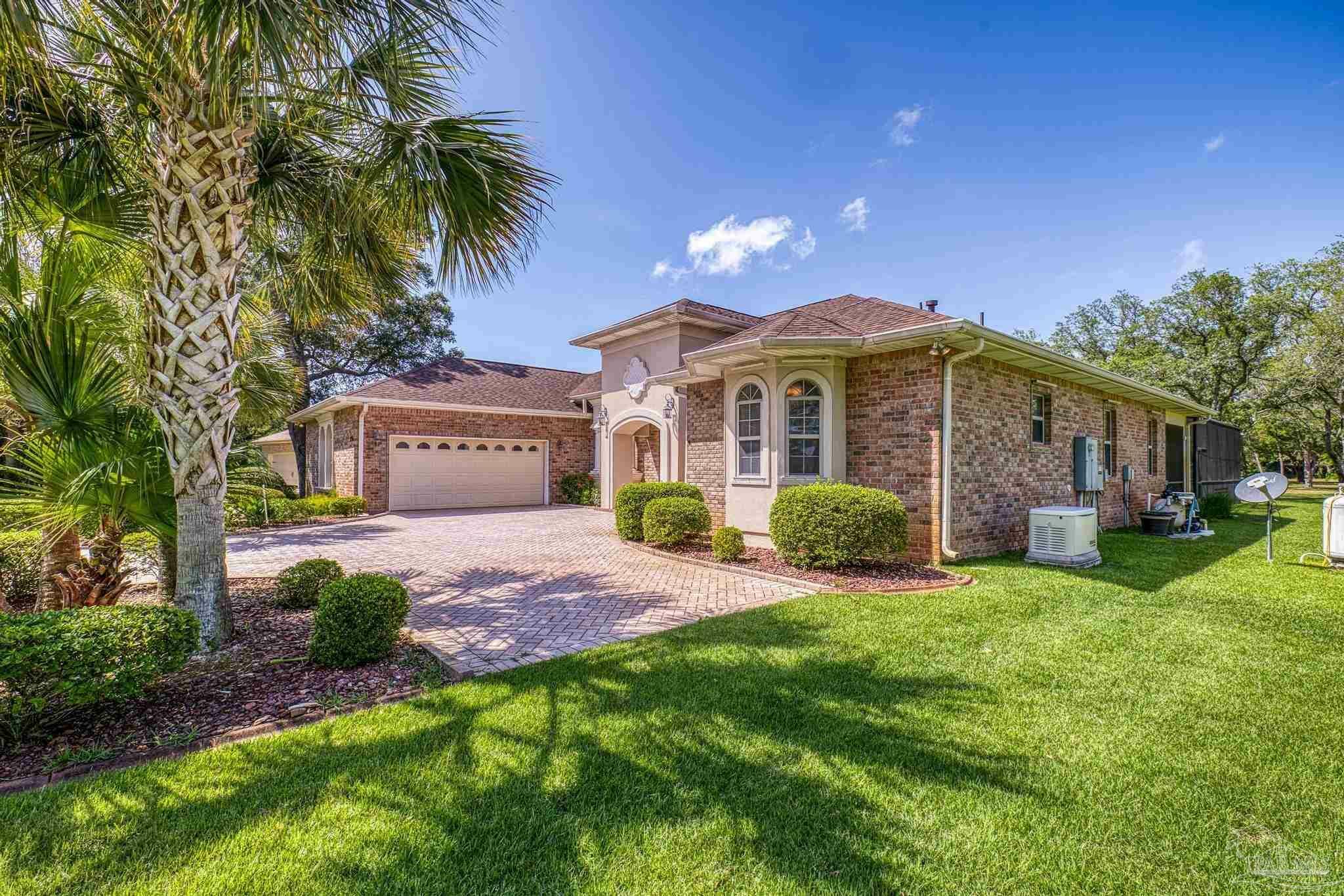 Property Photo: 2796 Pebble Beach Dr FL 32566