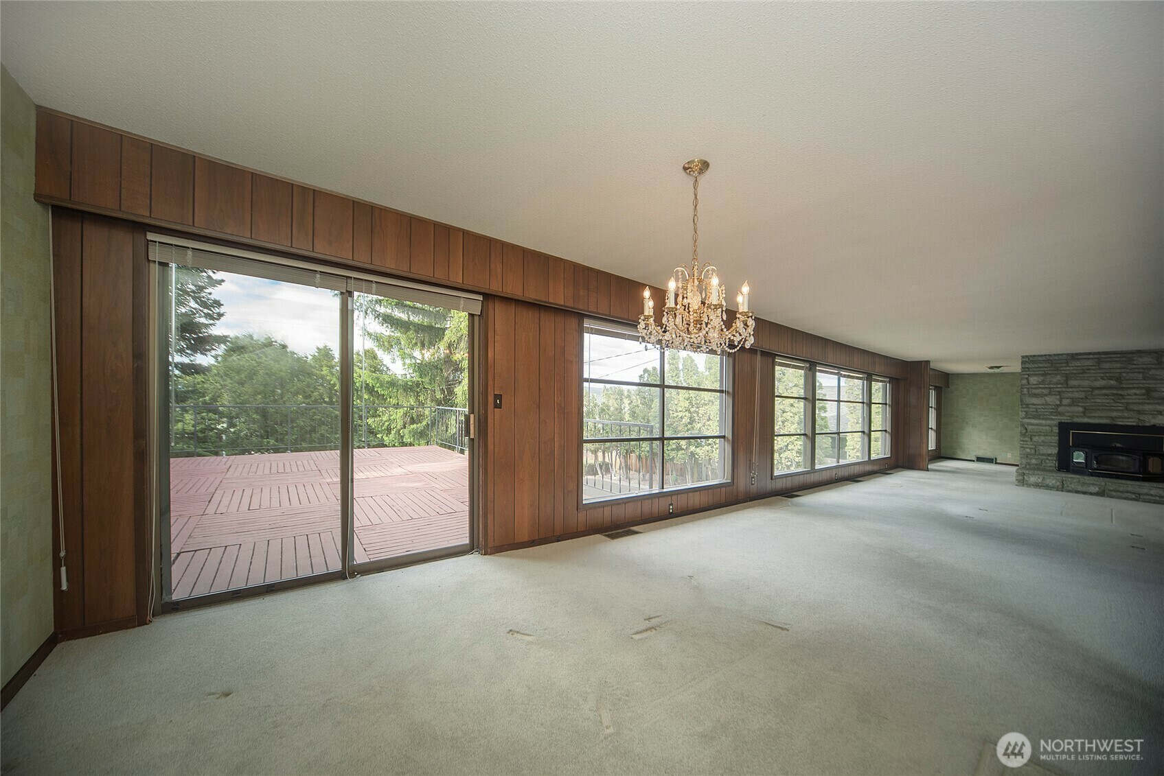Property Photo: 906 E 3rd Avenue WA 98926