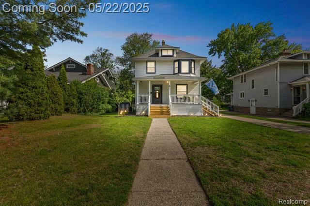 Property Photo:  607 E Lincoln Avenue  MI 48067 