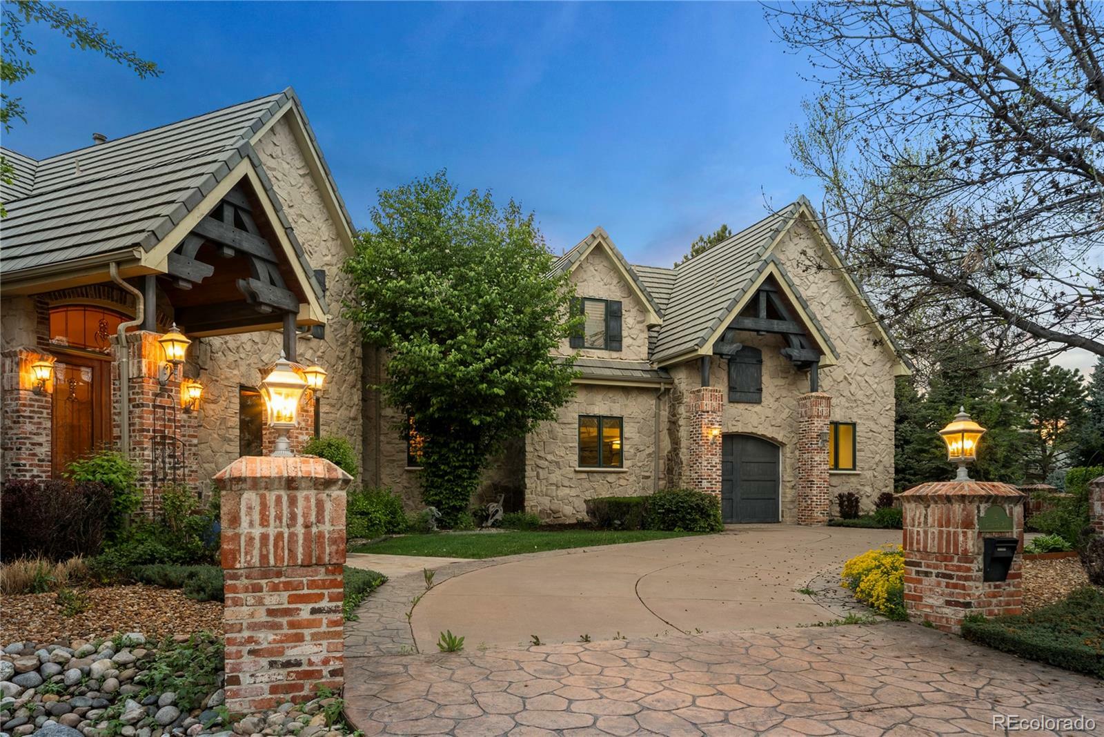Property Photo: 4 Redhawk Run CO 80113