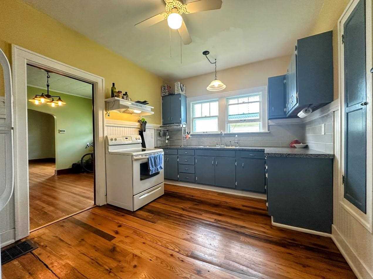 Property Photo: 1436 Ridge Street IN 47374