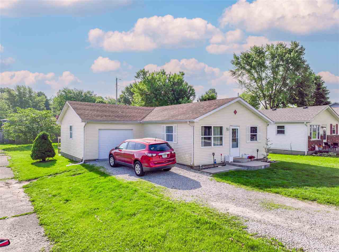 Property Photo:  208 Holly Street  IN 47331 
