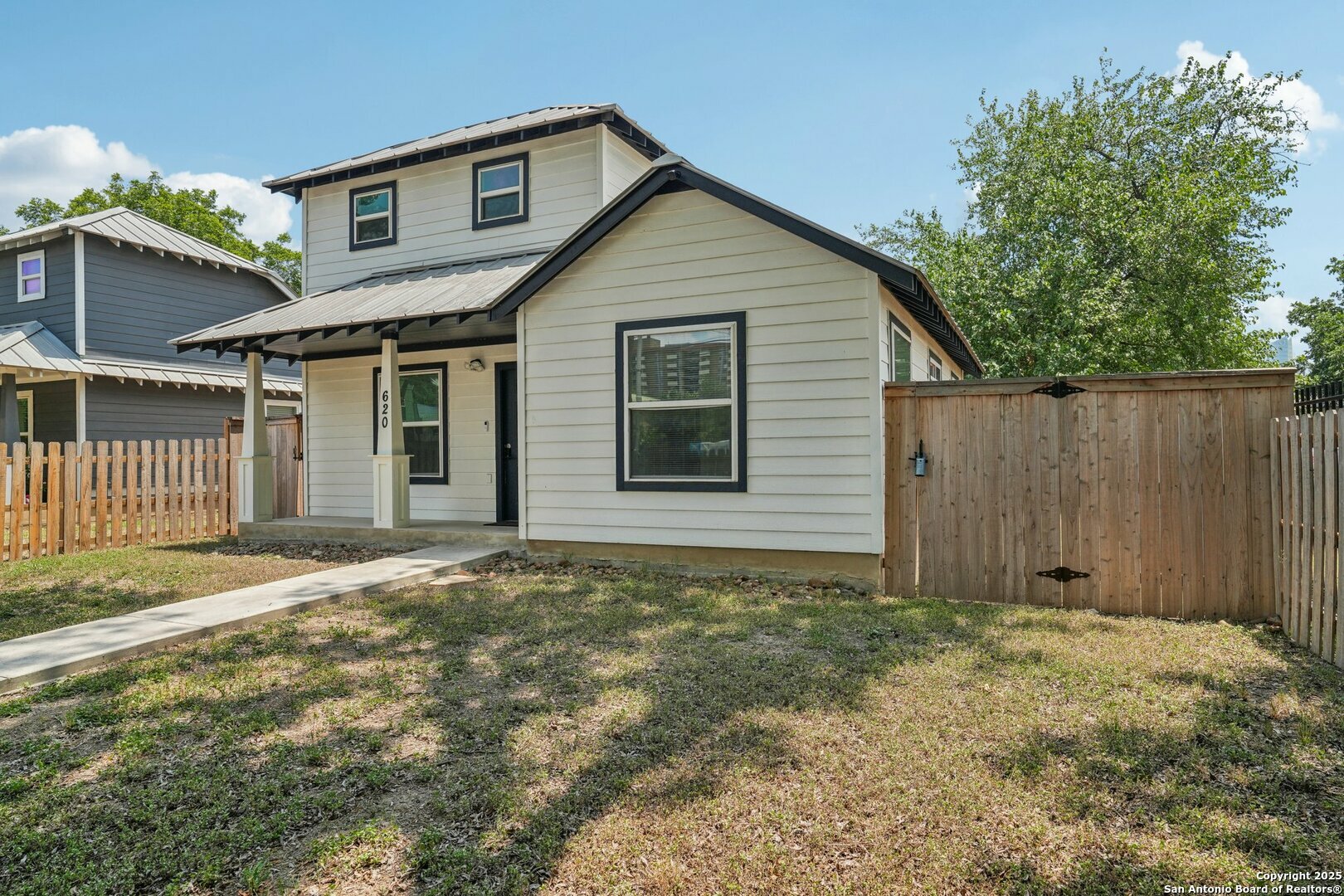 Property Photo: 620 Euclid TX 78212