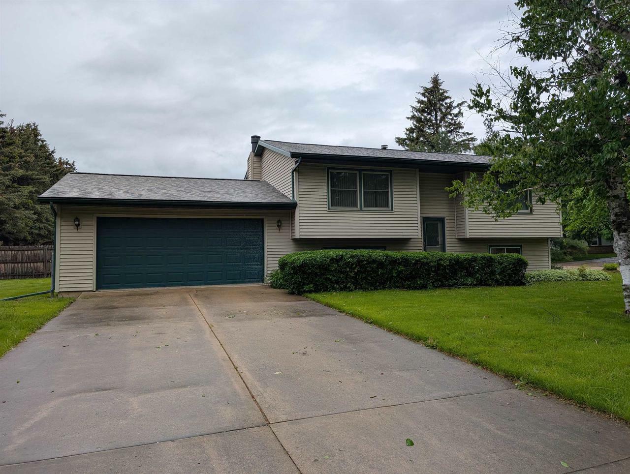 Property Photo: 535 Ardmore Avenue WI 54971