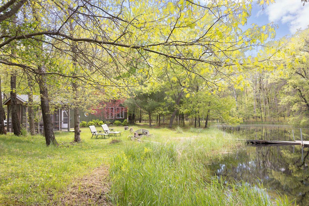 Property Photo: 1574 Dover Court WI 53910