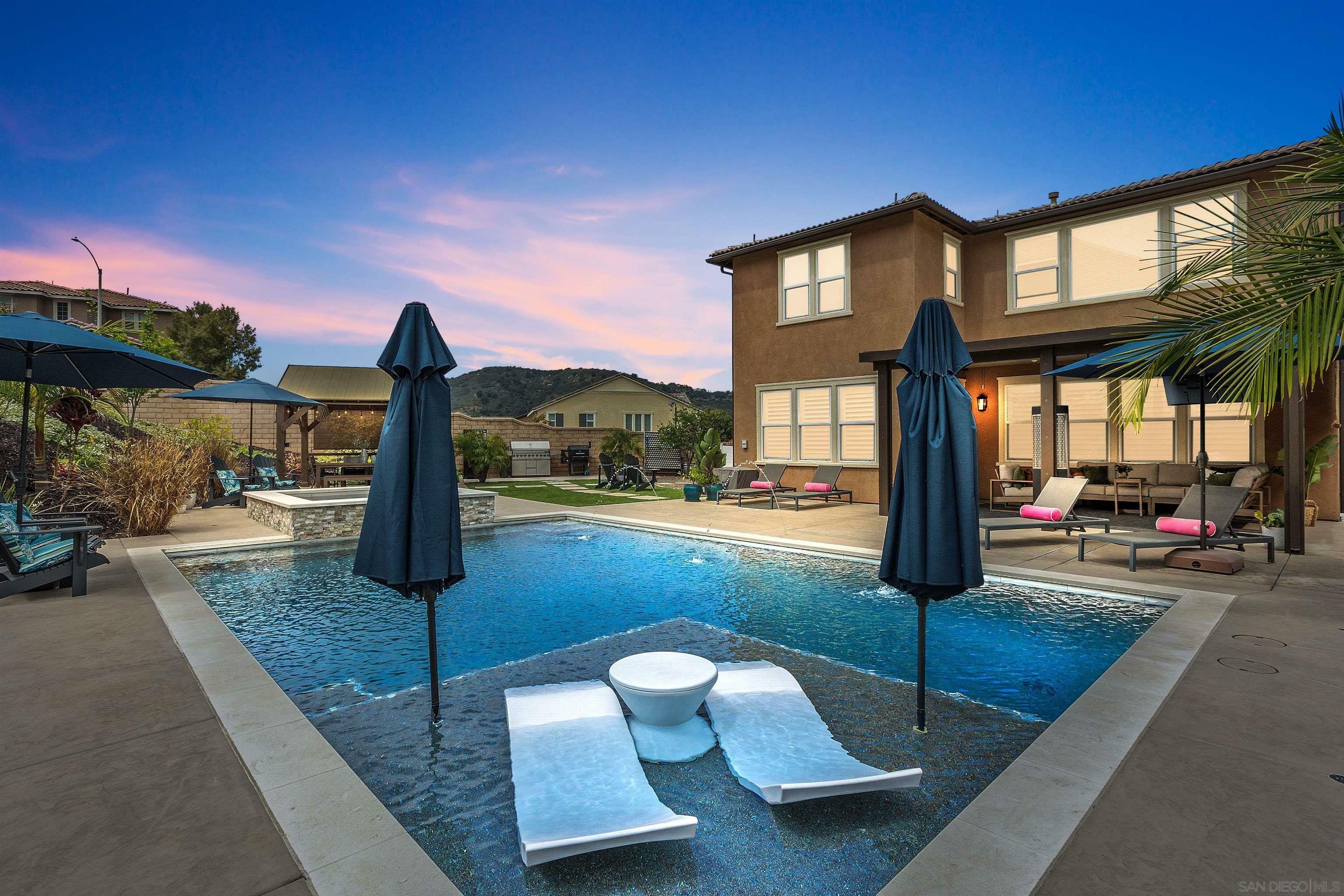 Property Photo: 303 Ventasso Way CA 92028