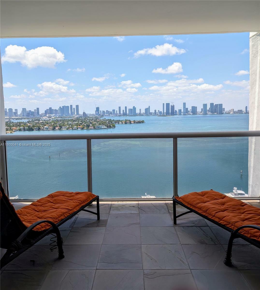 Property Photo: 1900 Sunset Harbour Dr 2306 FL 33139