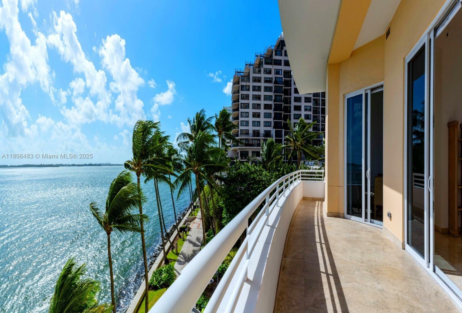 808 Brickell Key Dr 404  Miami FL 33131 photo