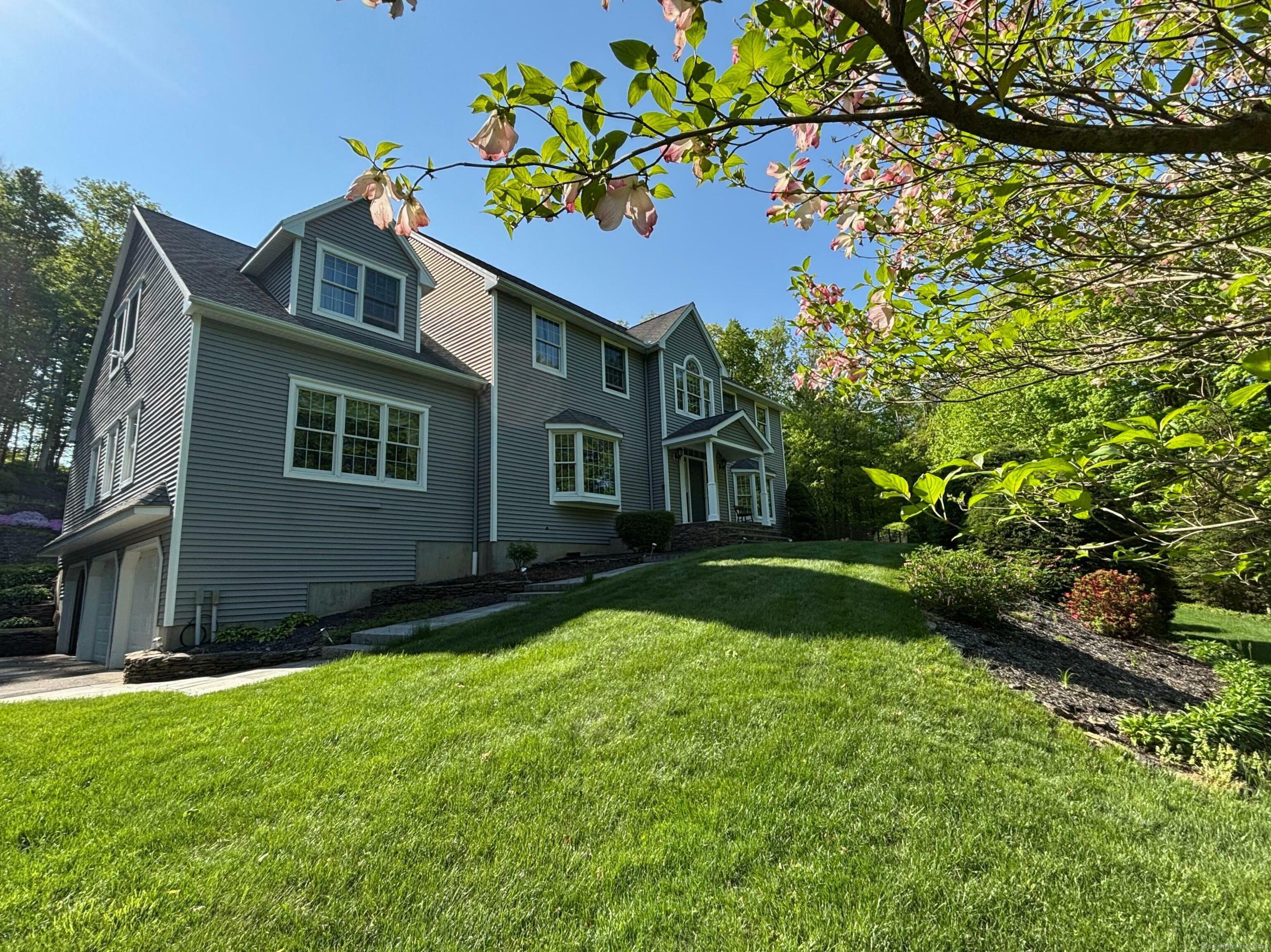 250 Wooding Hill Road  Bethany CT 06524 photo
