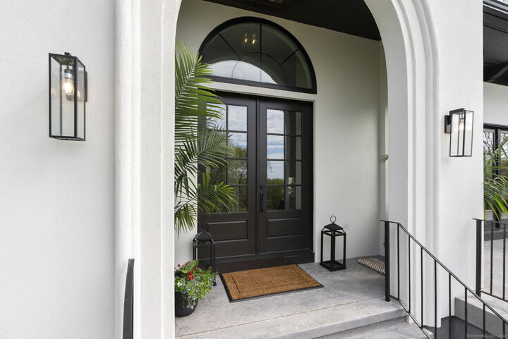 Property Photo: 509 Cedar Ridge Drive CT 06033