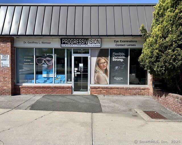 Property Photo:  3034 Summer Street  CT 06905 