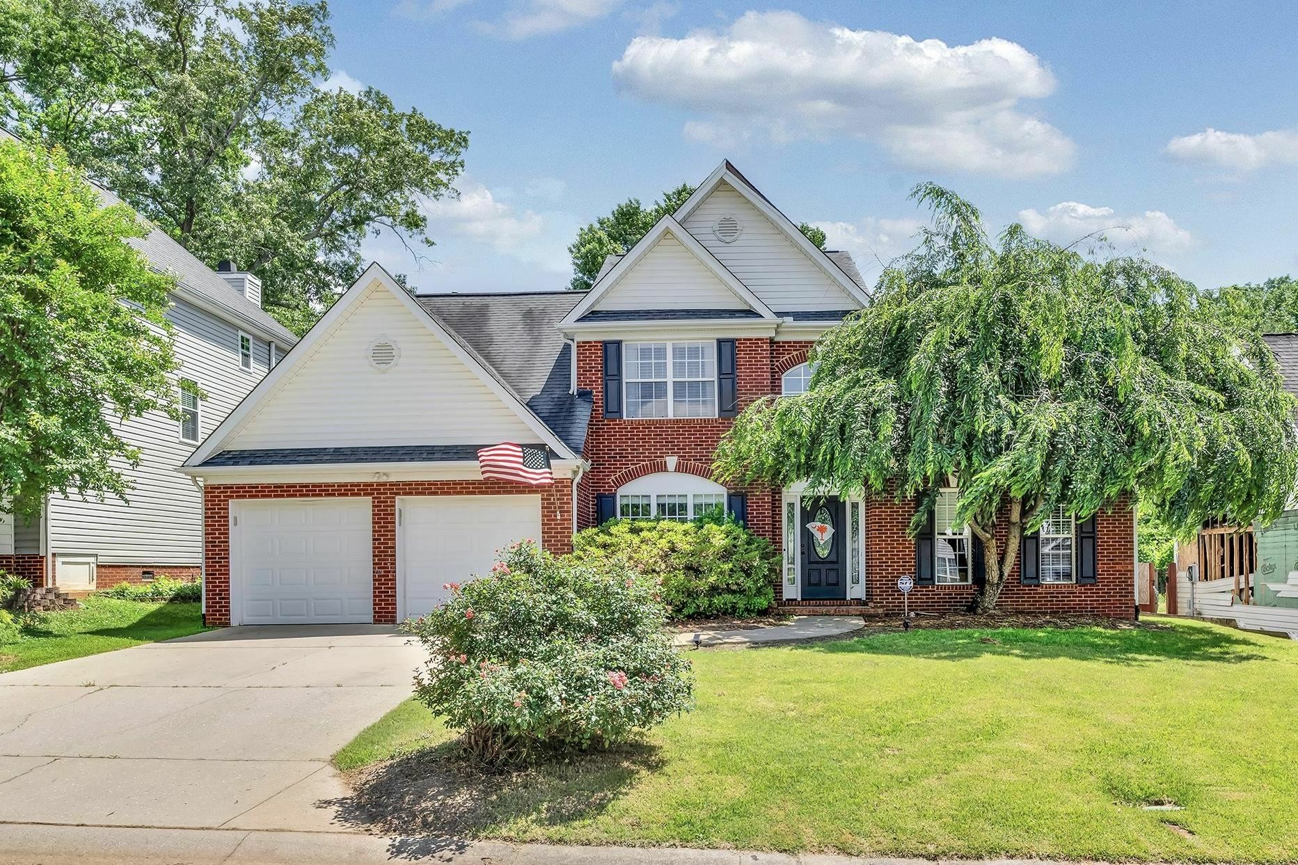 Property Photo: 403 W Abington Way SC 29301