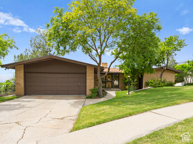 2110 S Belaire Dr  Salt Lake City UT 84109 photo