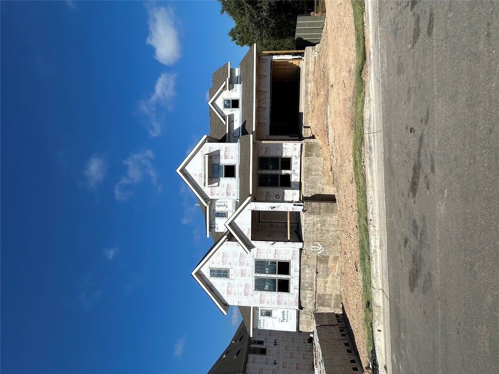 Property Photo: 1904 Crimson Sunset Drive TX 78628