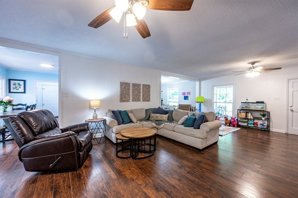 Property Photo: 150 Hugh Rd GA 31763