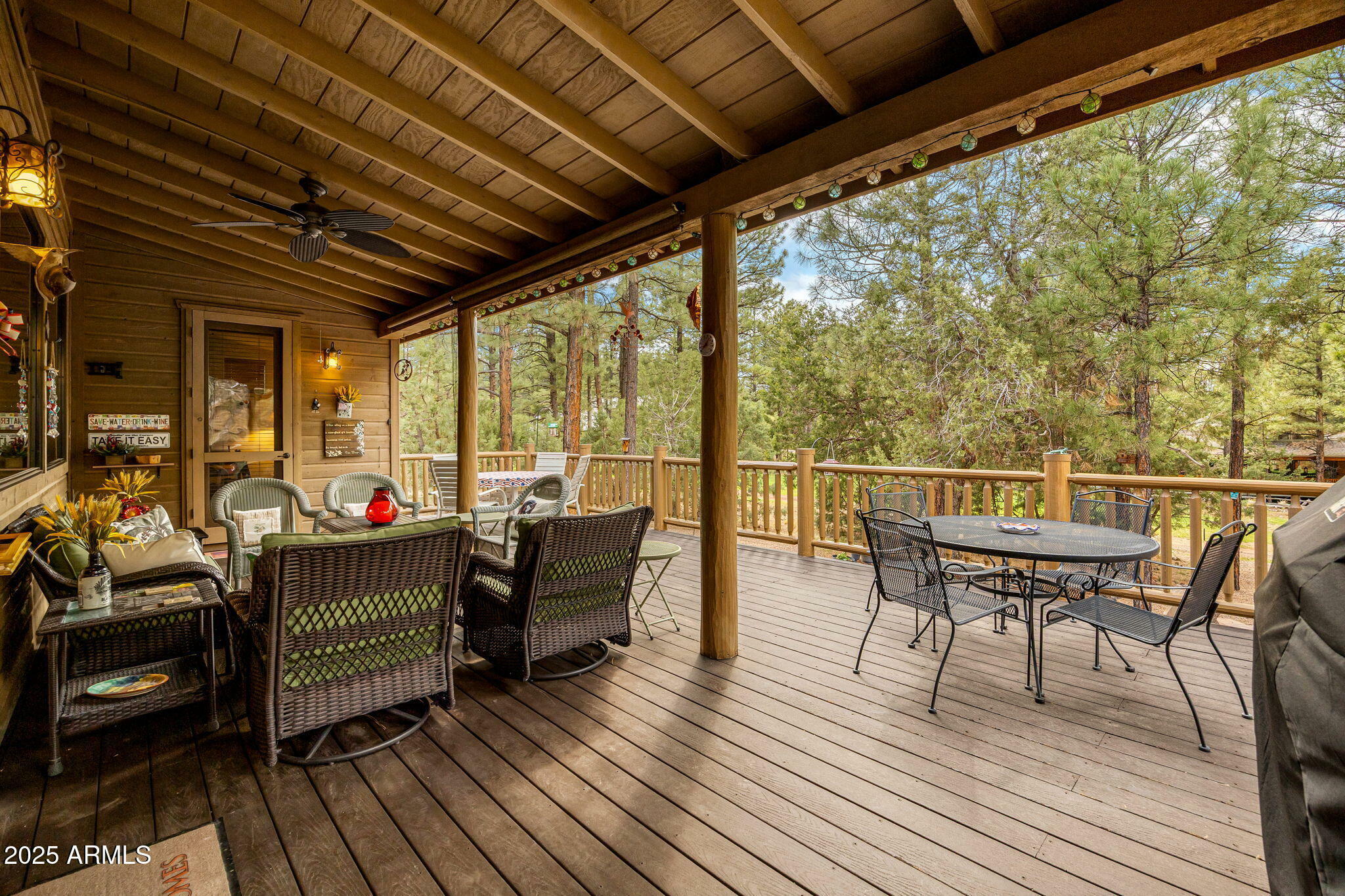 Property Photo: 420 N Retreat Drive AZ 85901