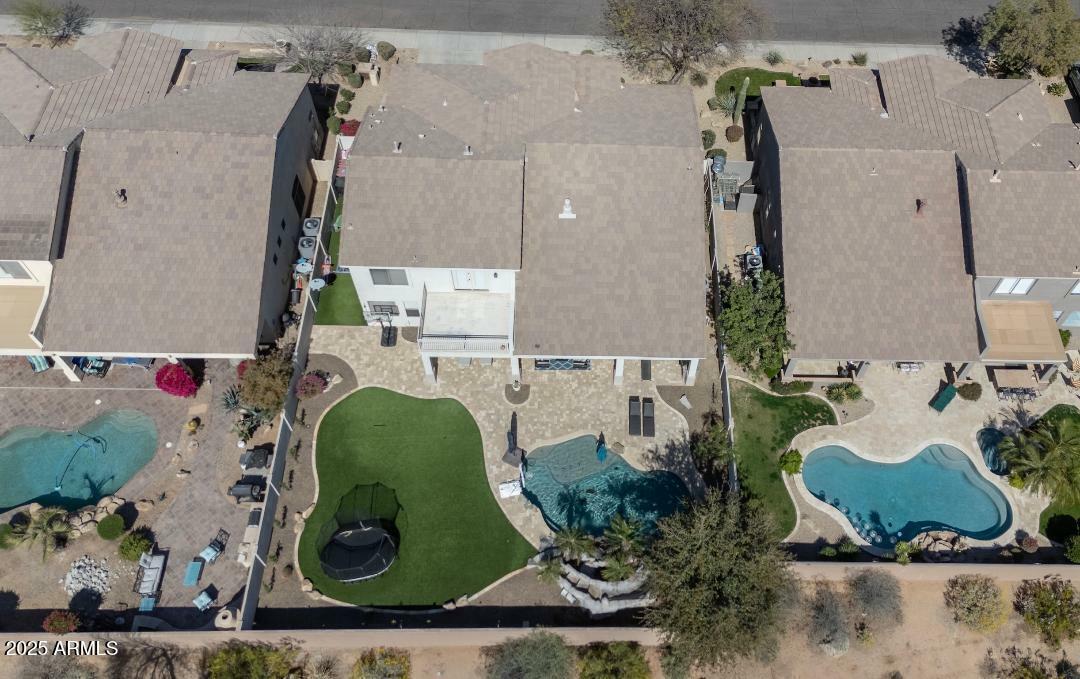 Property Photo: 7527 E Nestling Way AZ 85255
