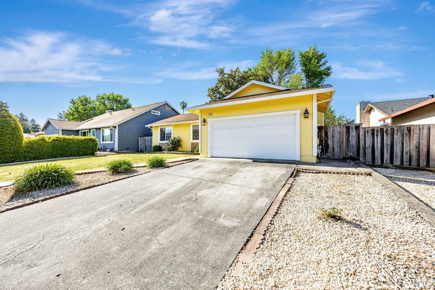 Property Photo:  1181 Eleanor Avenue  CA 94928 