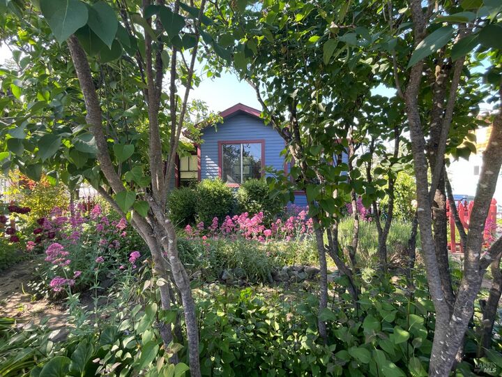 Property Photo:  458 E San Francisco Avenue  CA 95490 