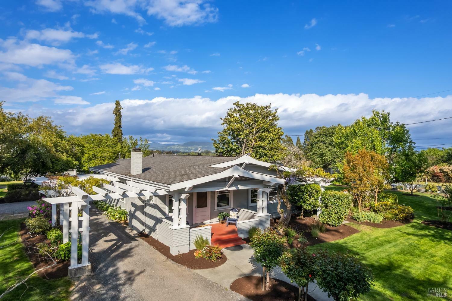 2855 Old Gravenstein Highway  Sebastopol CA 95472 photo
