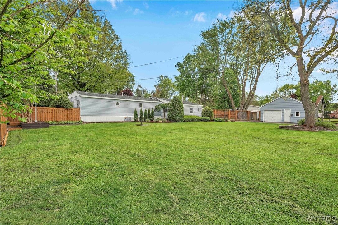 Property Photo:  10958 Route 16  NY 14042 
