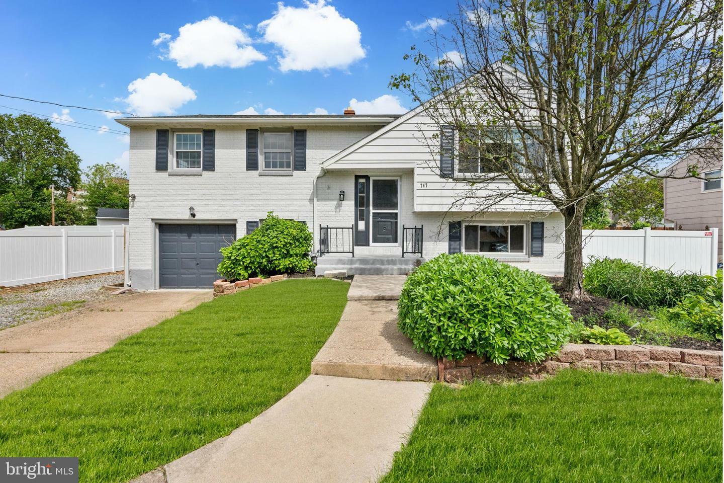 747 Hedy Avenue  Cherry Hill NJ 08002 photo