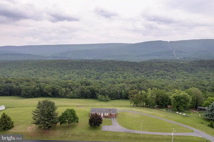 2725 Carpers Pike  Gore VA 22637 photo