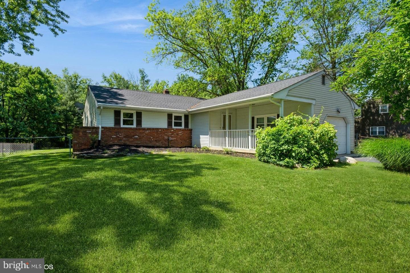 30 Brooktree Road  East Windsor NJ 08520 photo