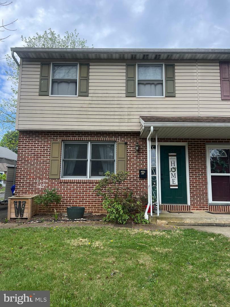 Property Photo: 264 Arlington Street PA 19611