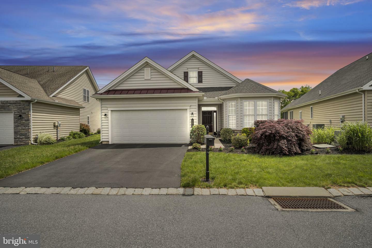 Property Photo: 152 Independence Way PA 17050