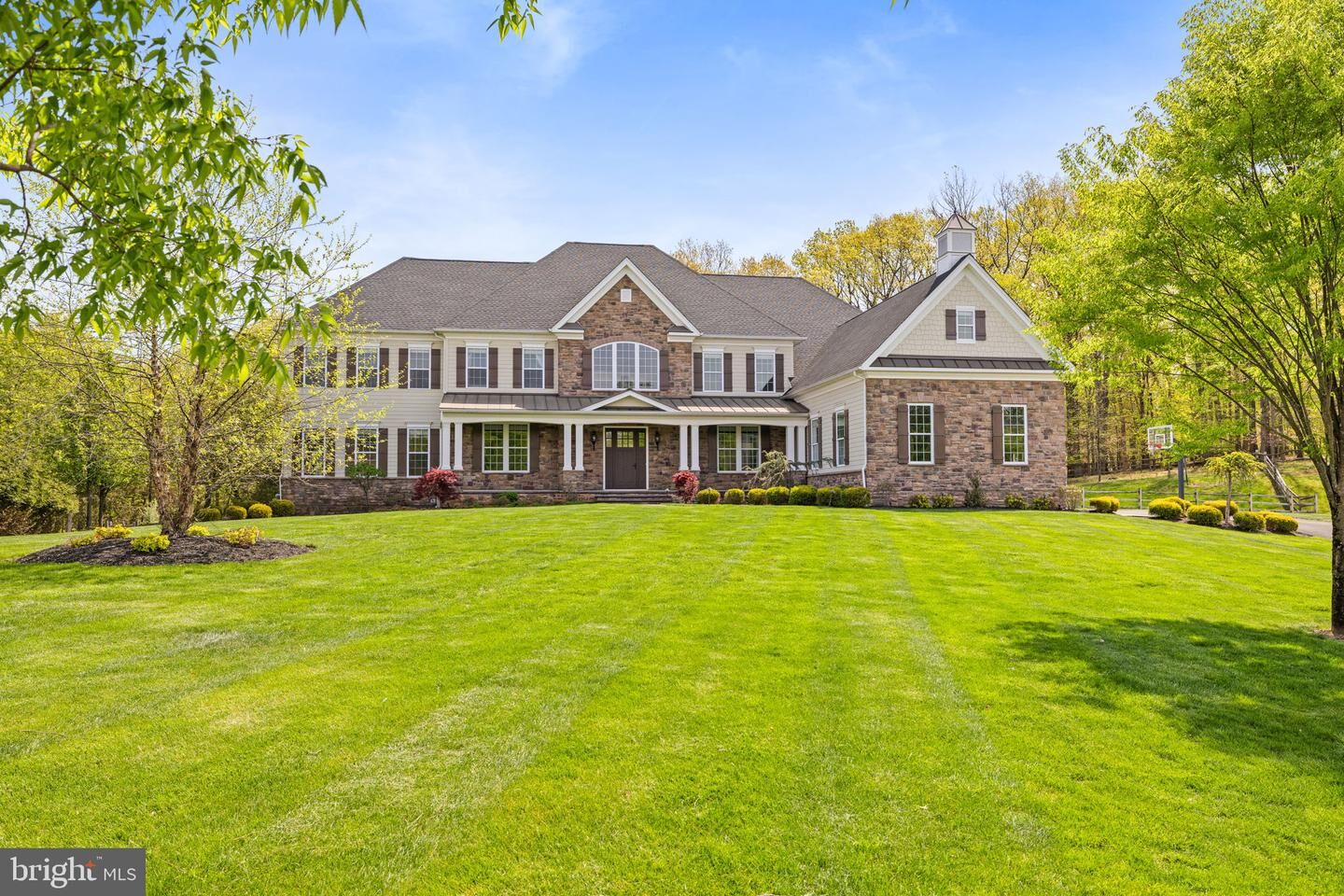 Property Photo:  19 Goldney Dr  PA 18940