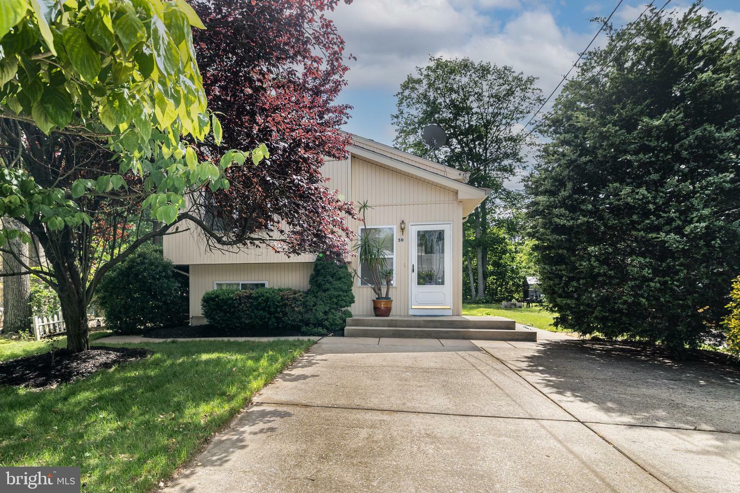 50 W Woodburn Avenue  Pine Hill NJ 08021 photo