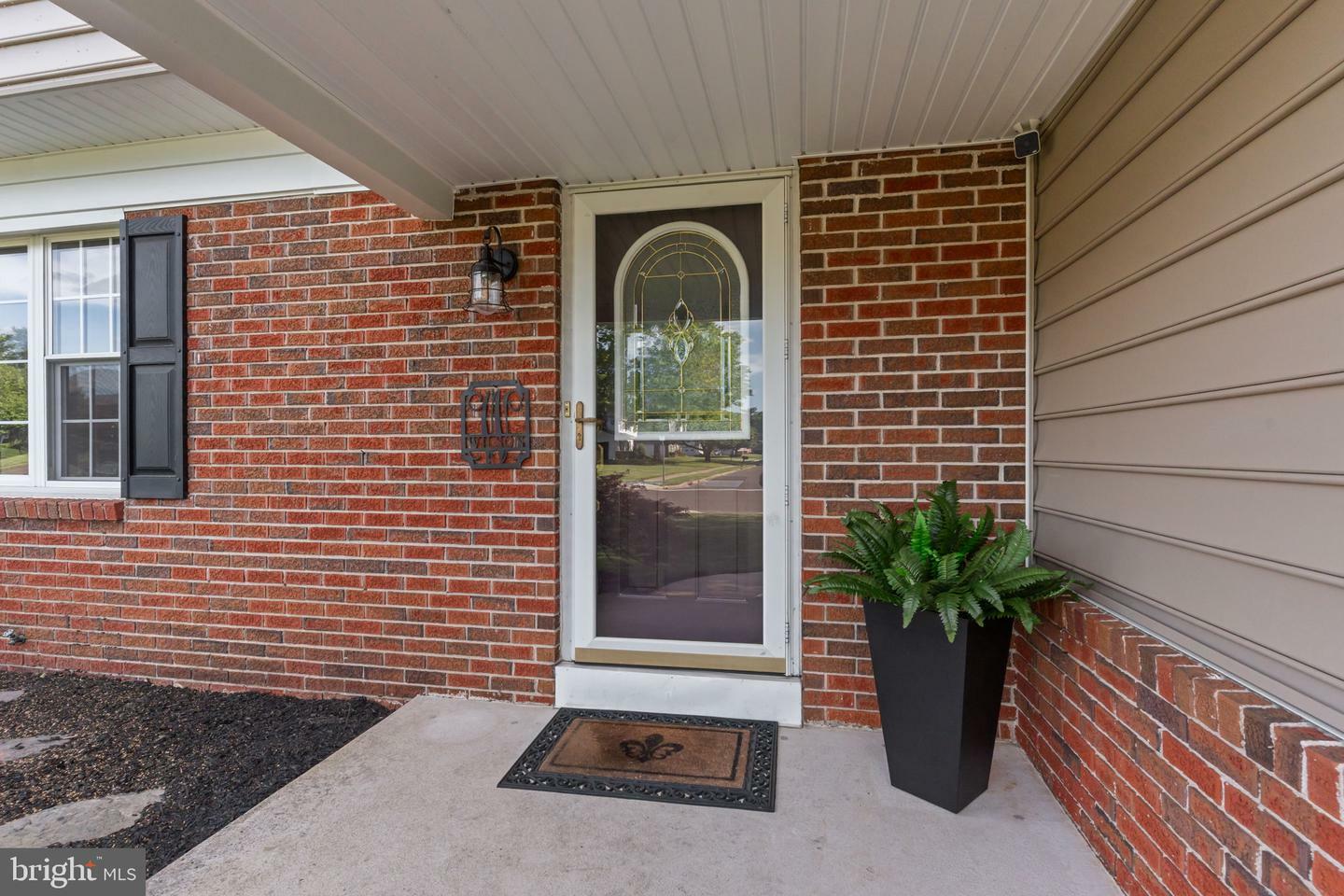 Property Photo: 505 Keating Drive PA 19067