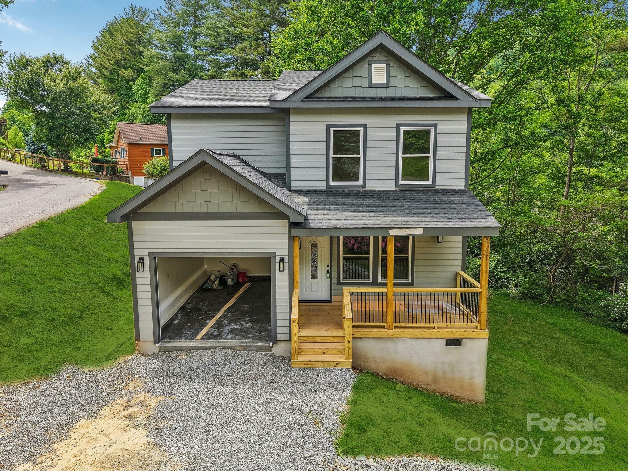 Property Photo: 12 Whipoorwill Way NC 28786