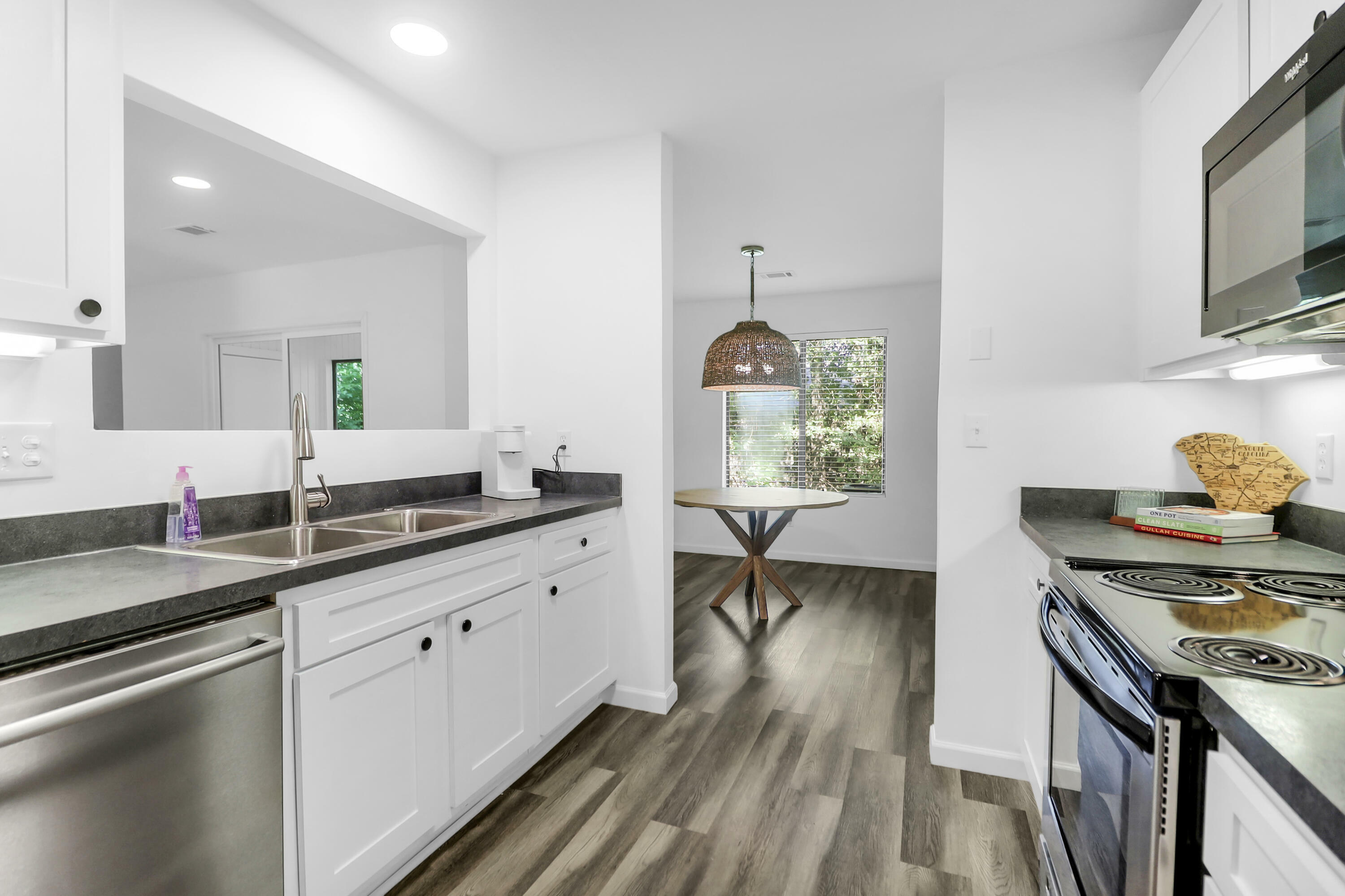 Property Photo:  202 Waterwood Drive  SC 29445 