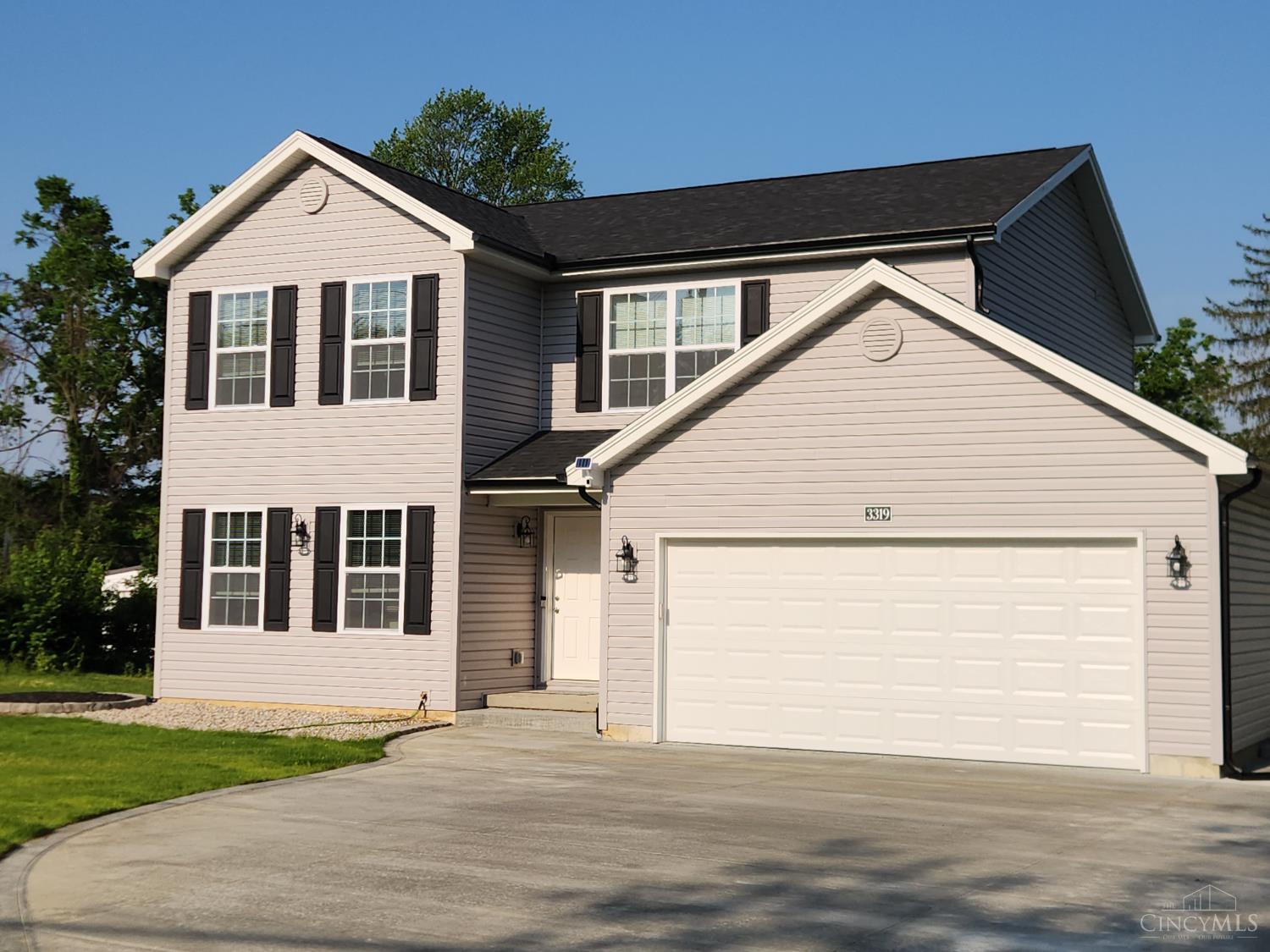 Property Photo:  1 Salem Road  OH 45230 