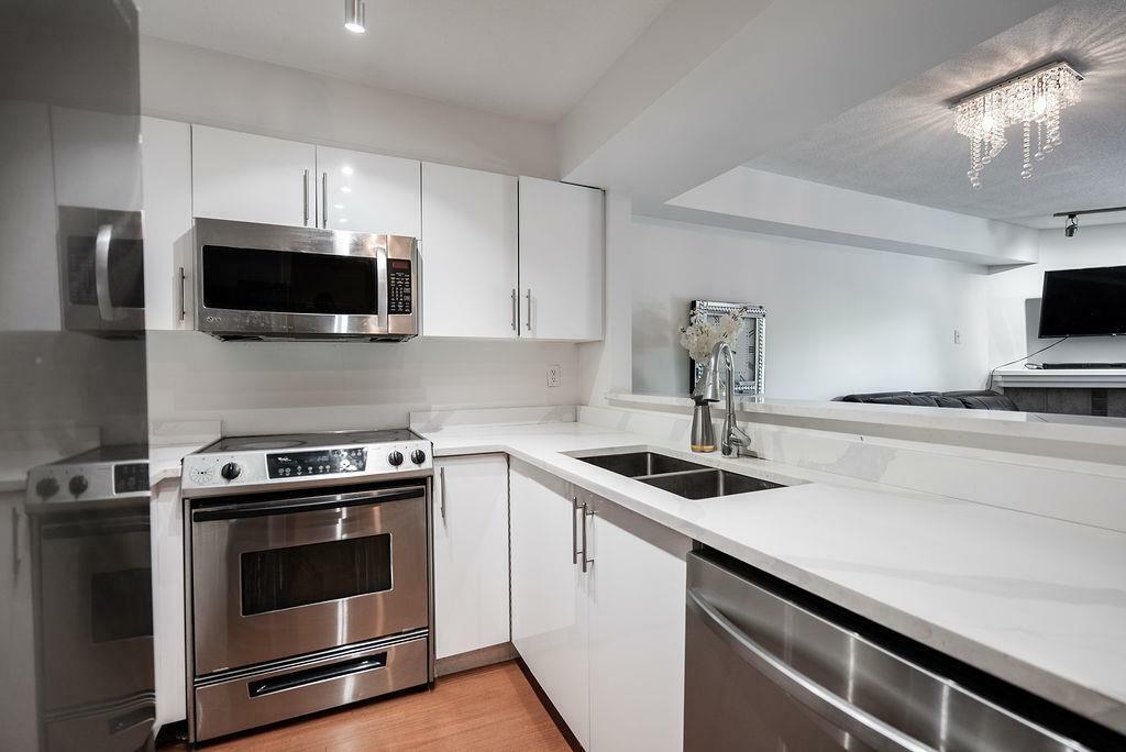 Property Photo: 8110 120A 217 BC V3W 3P3