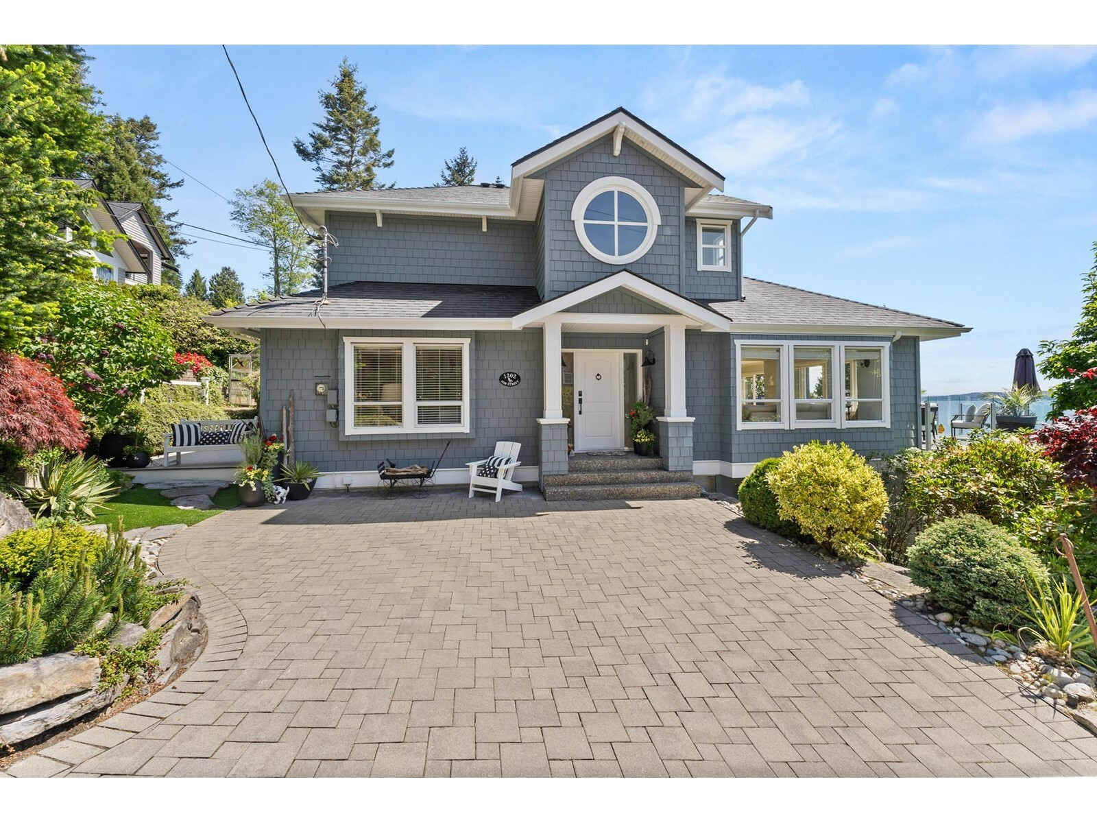 Property Photo: 1302 132B BC V4A 4C3
